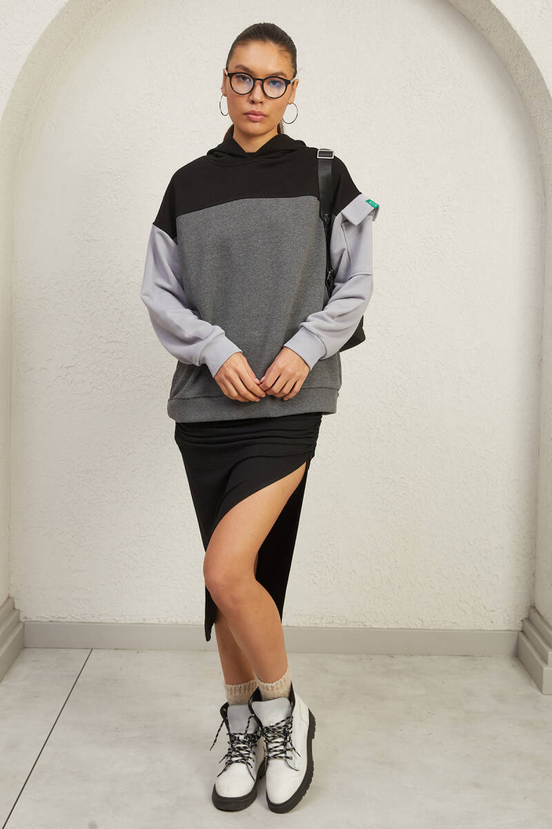 3 RENKLİ HOODIE - 44