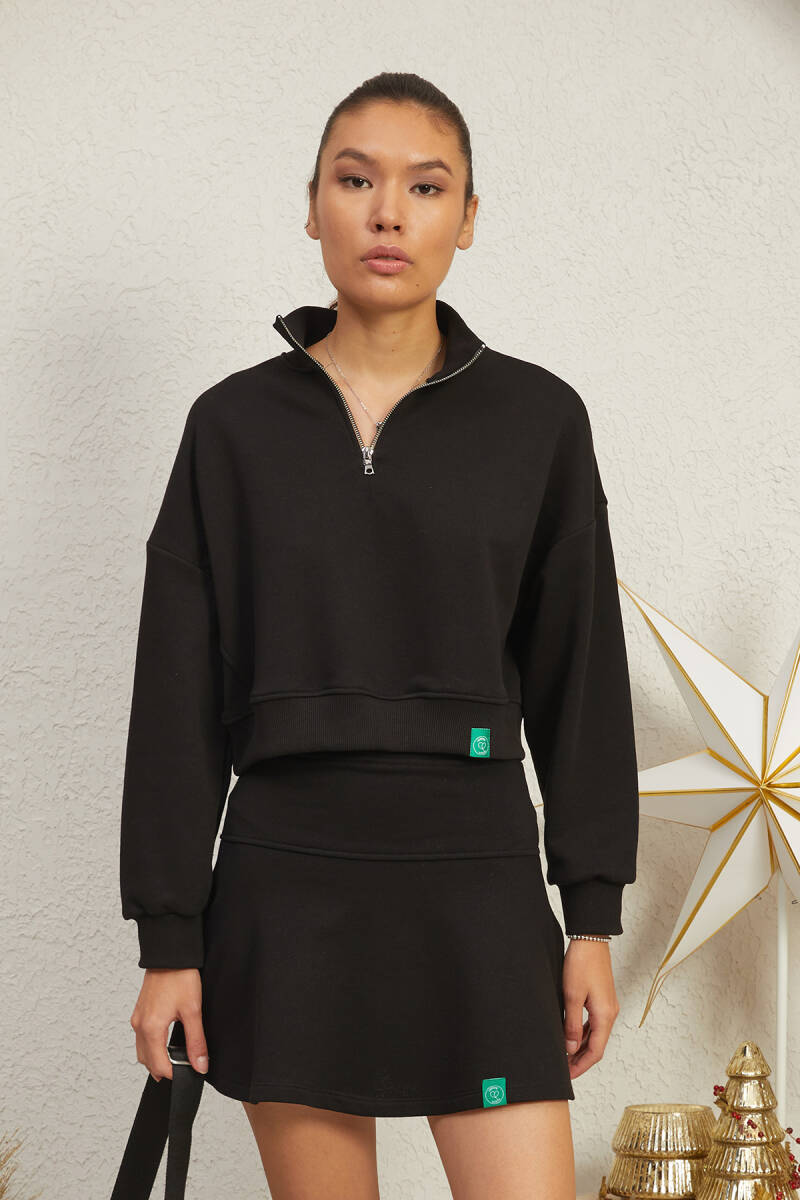 FERMUARLI DİK YAKA KISA SWEATSHIRT - 12