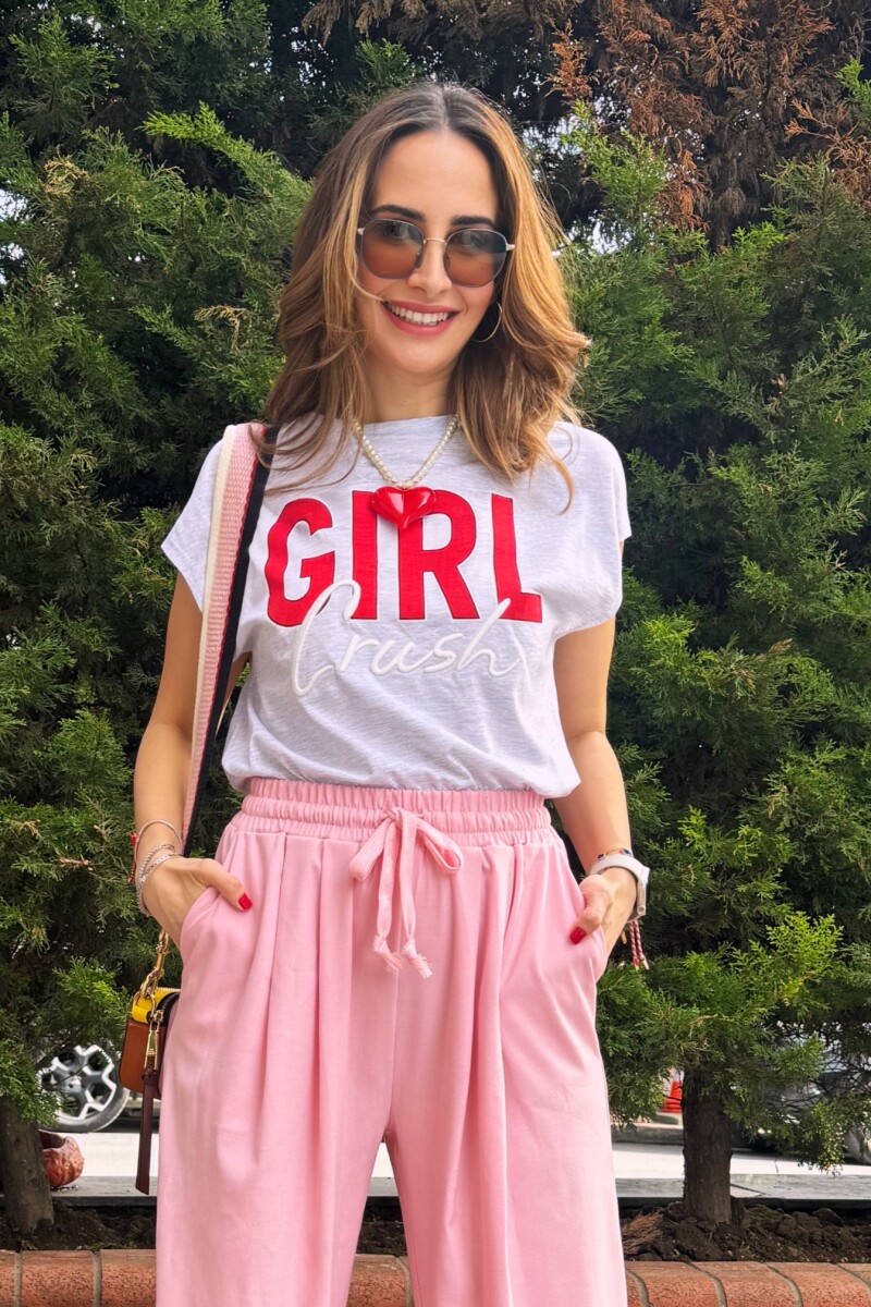 GIRL CRUSH BASKILI TİŞÖRT GRI