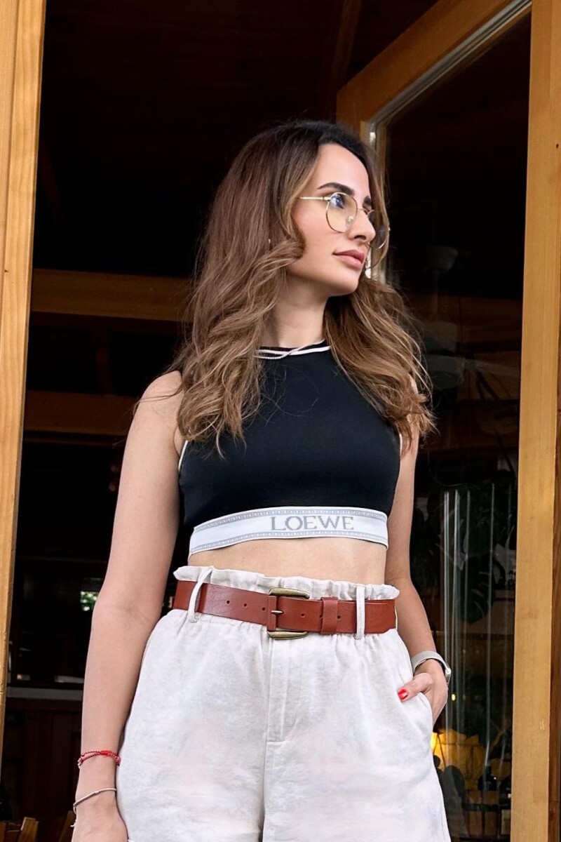 KONTRAST RENKLİ CROP ATLET SIYAH
