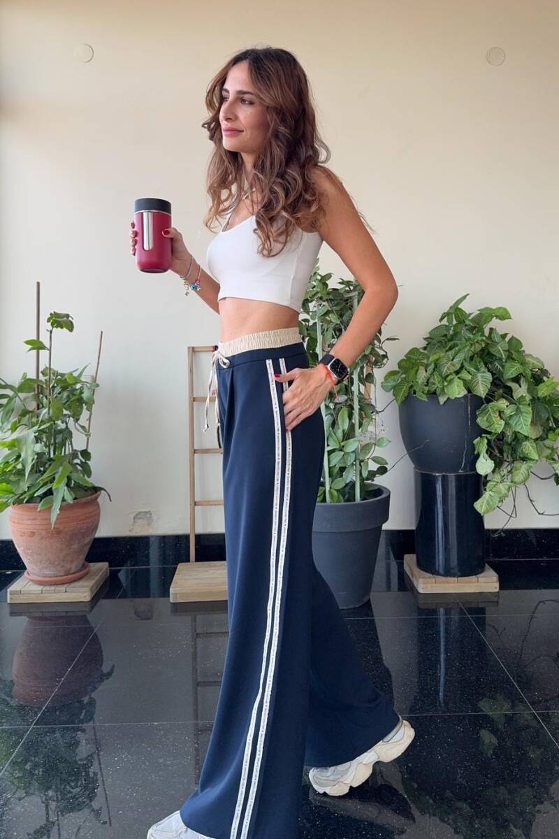 ŞERİT YAZI DETAYLI BOXER BEL PANTOLON - 11