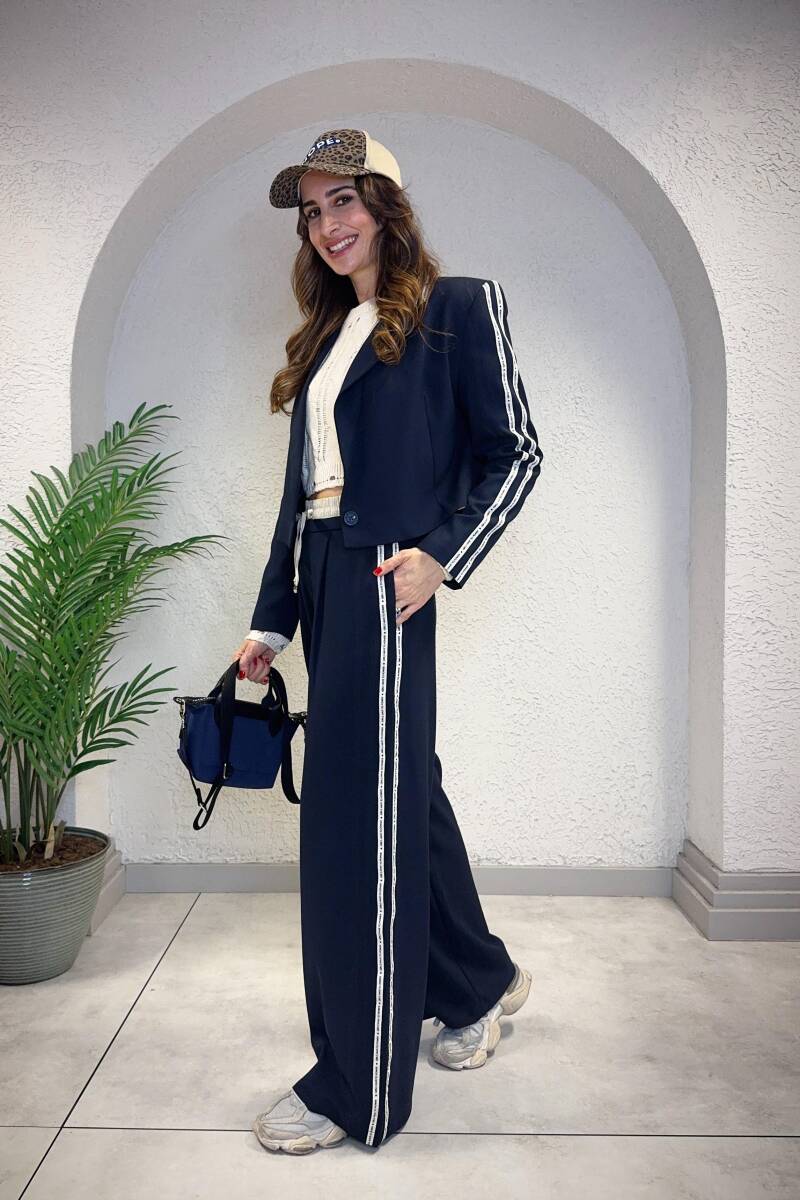 YAZI ŞERİTLİ TEK DÜĞMELİ CROP BLAZER CEKET - 4