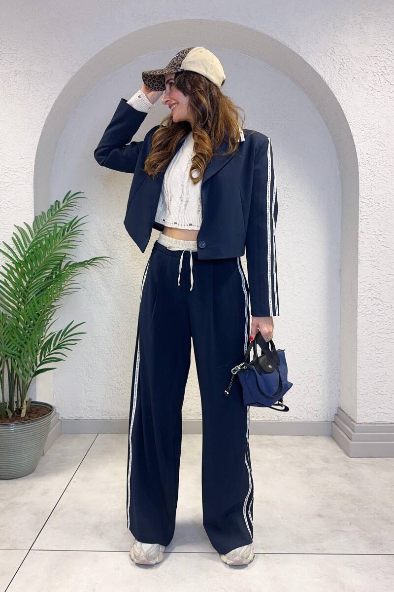 YAZI ŞERİTLİ TEK DÜĞMELİ CROP BLAZER CEKET - 5
